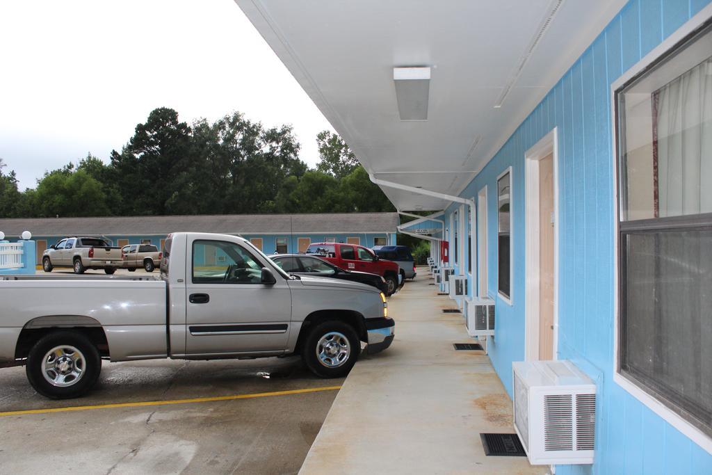 Scottish Inn - Clanton Exterior photo